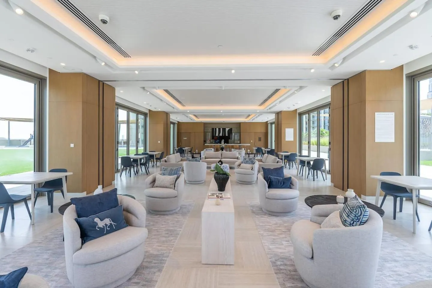 Stunning Views, Luxury Residence By Chi Living Dubái Apartamento