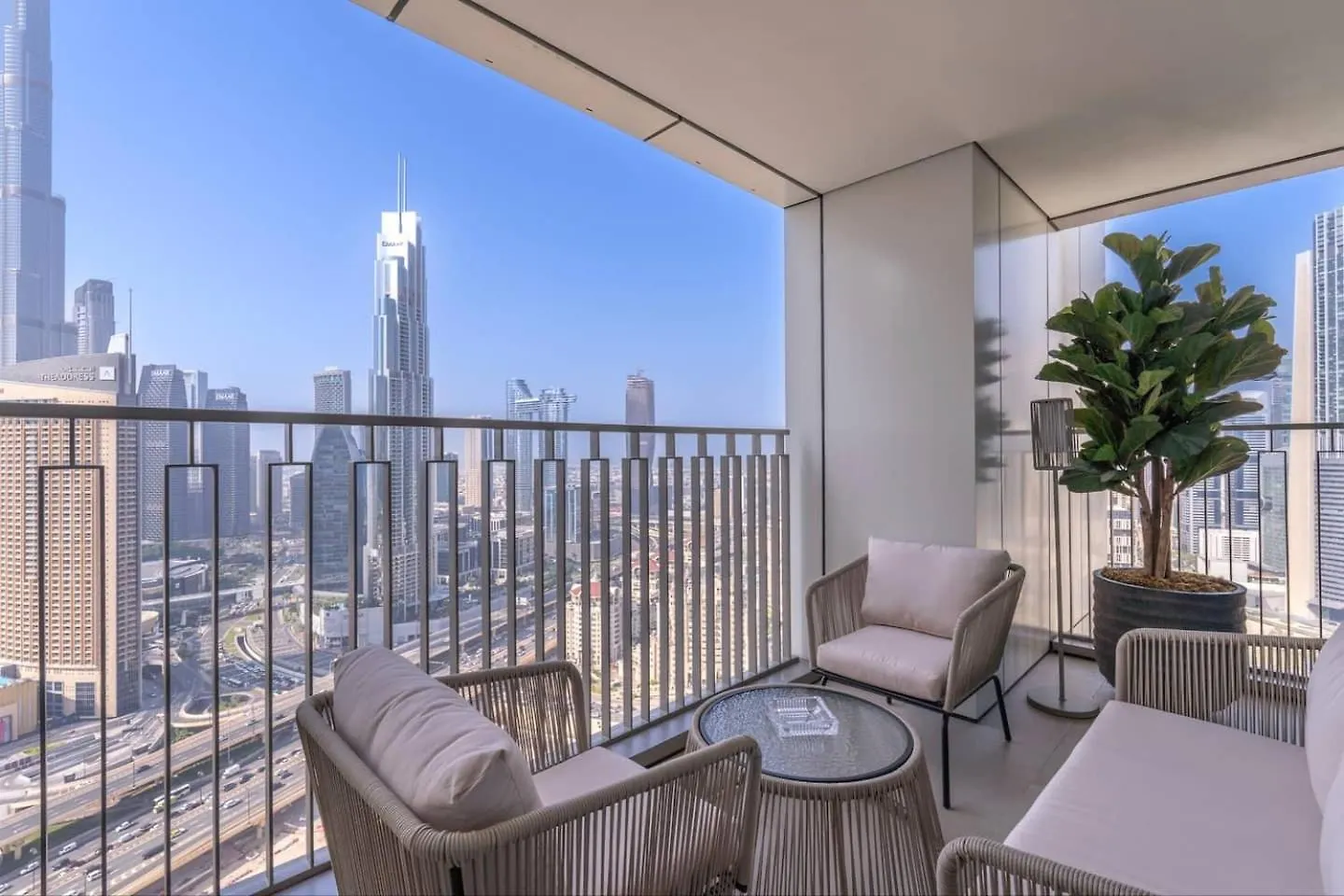 Stunning Views, Luxury Residence By Chi Living Dubái Apartamento
